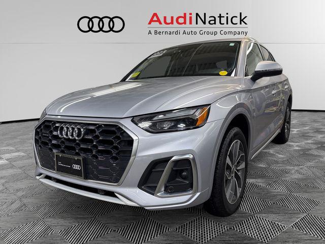 2023 Audi Q5 45 Premium's photo