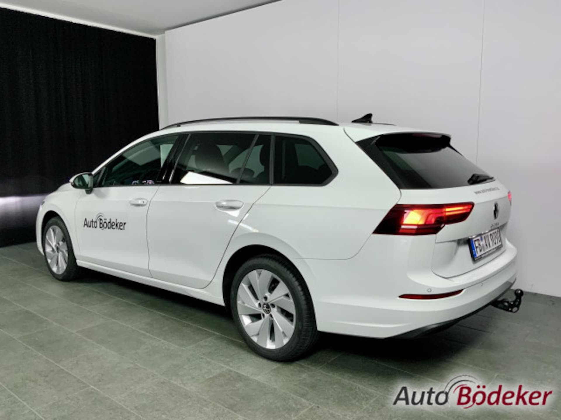 Volkswagen Golf Variant Life