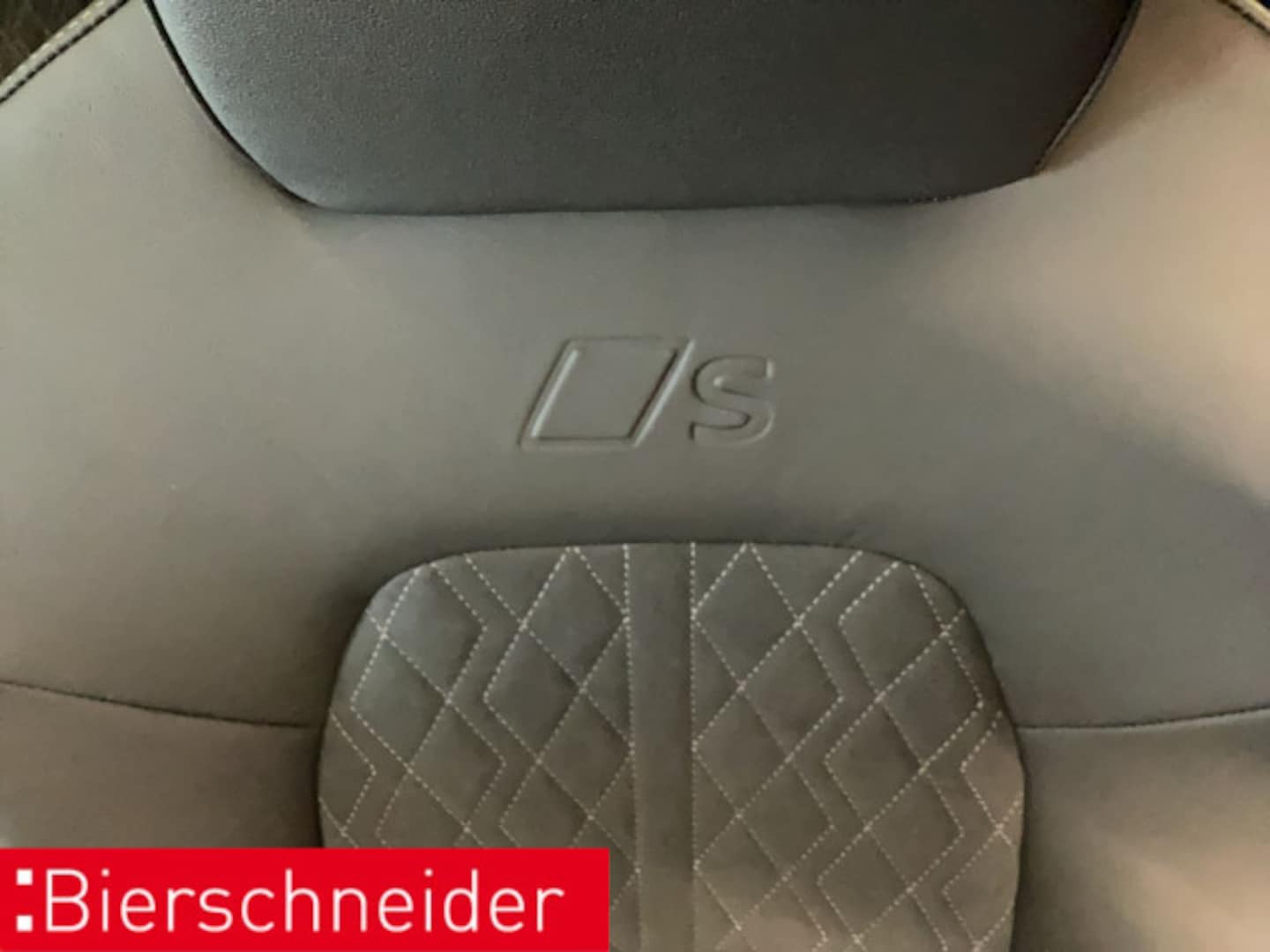 Bild über Audi A5 Avant e-hybrid e-hybrid quattro 270 kW S tronic - für weitere Informationen kontaktieren Sie den Audi Partner