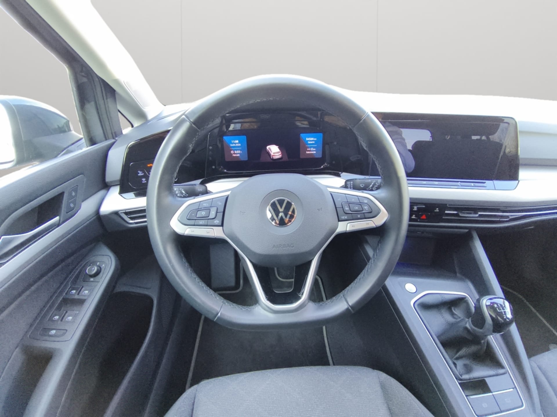 Volkswagen Golf Life