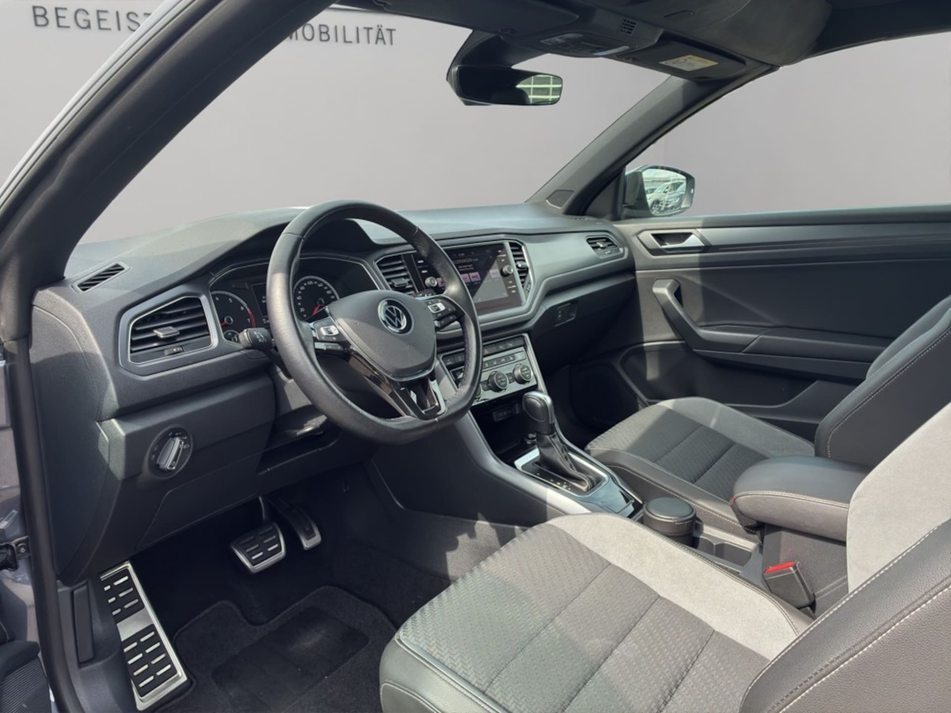 Volkswagen T-Roc Cabriolet R-Line