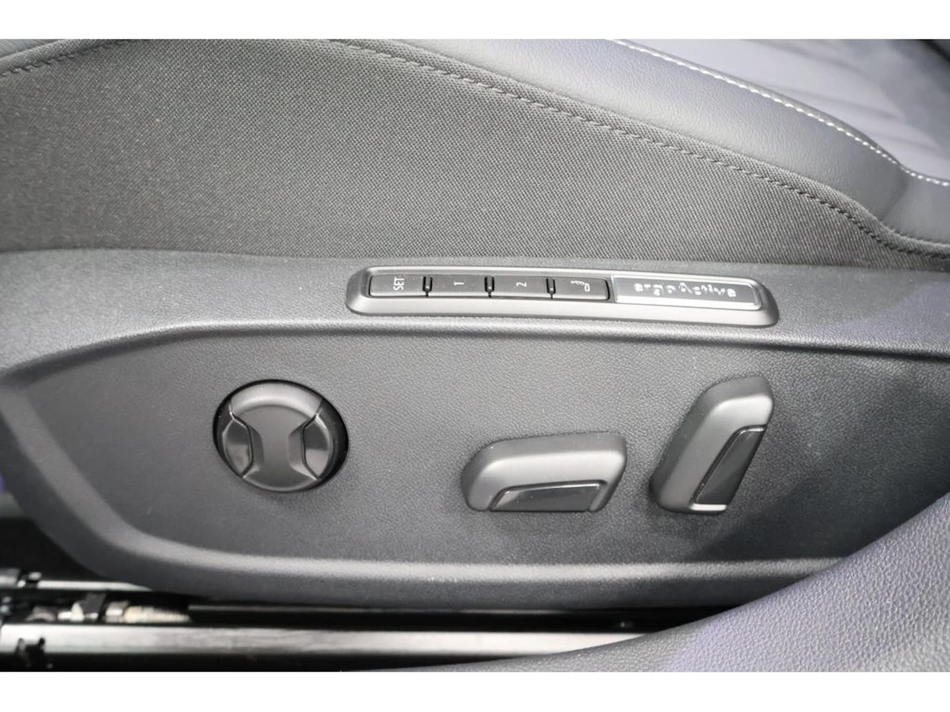 Volkswagen Golf Variant Style