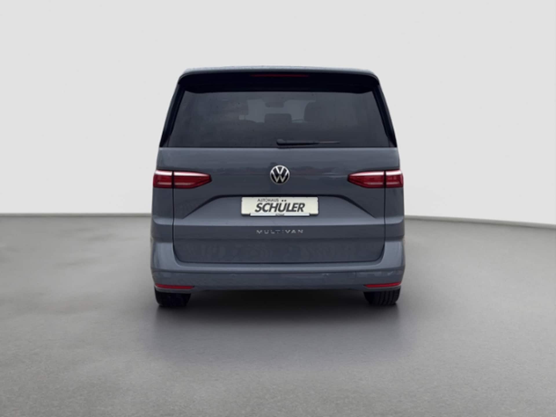 Volkswagen Multivan Basis-Modell