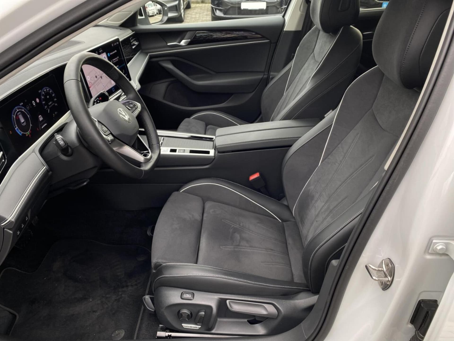 Volkswagen Passat Elegance