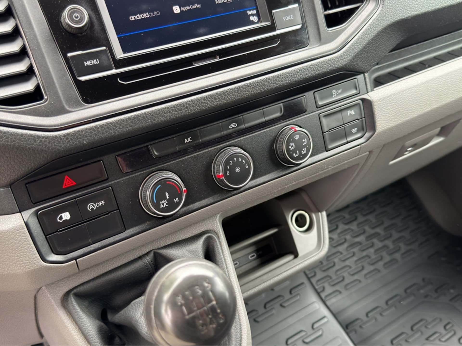 Volkswagen Crafter Kasten mittlerer Radstand