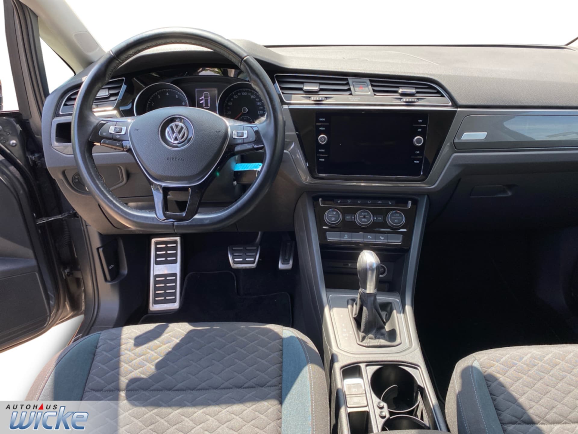 Volkswagen Touran IQ.DRIVE