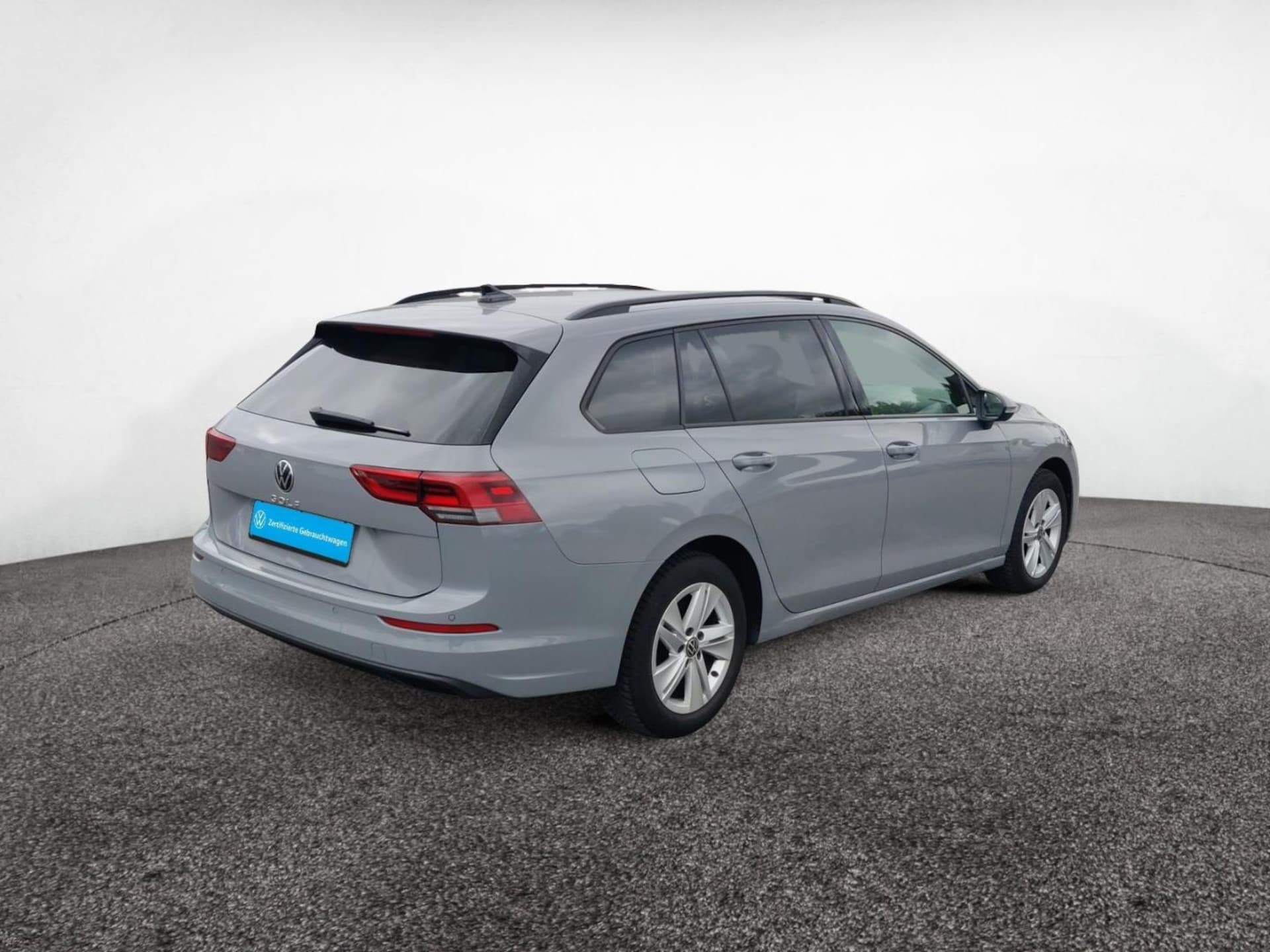 Volkswagen Golf Variant Life