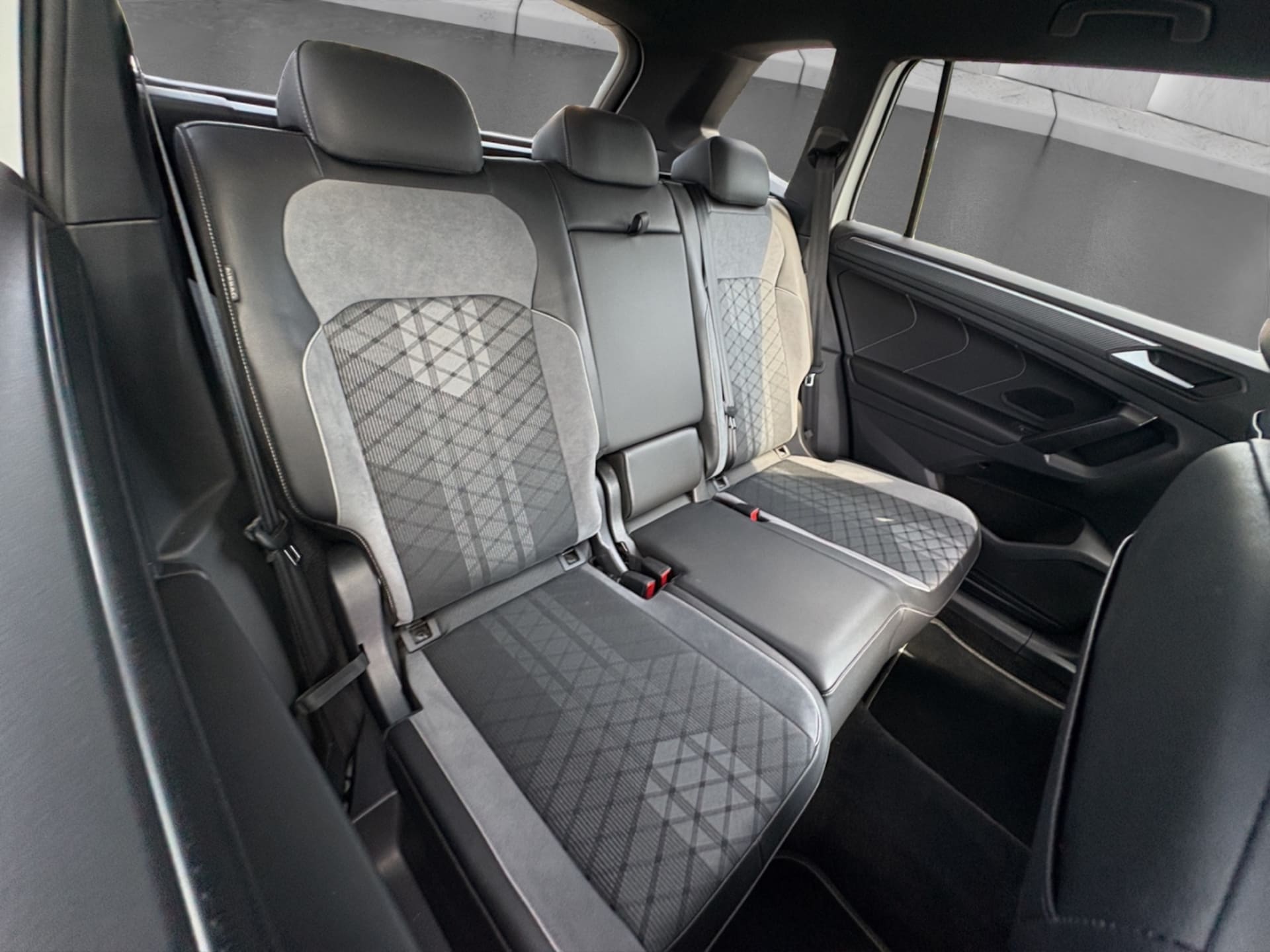 Volkswagen Tiguan Allspace R-Line