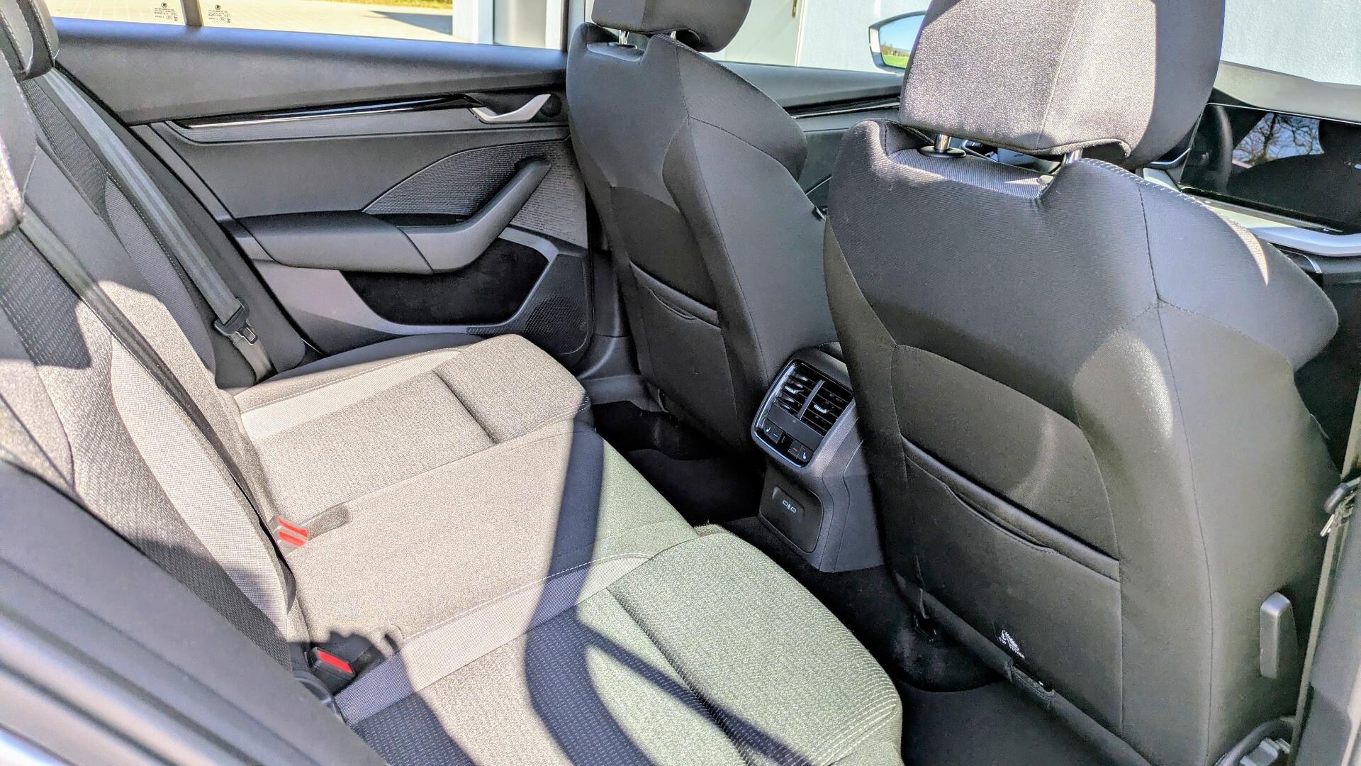 Skoda Octavia Combi Selection