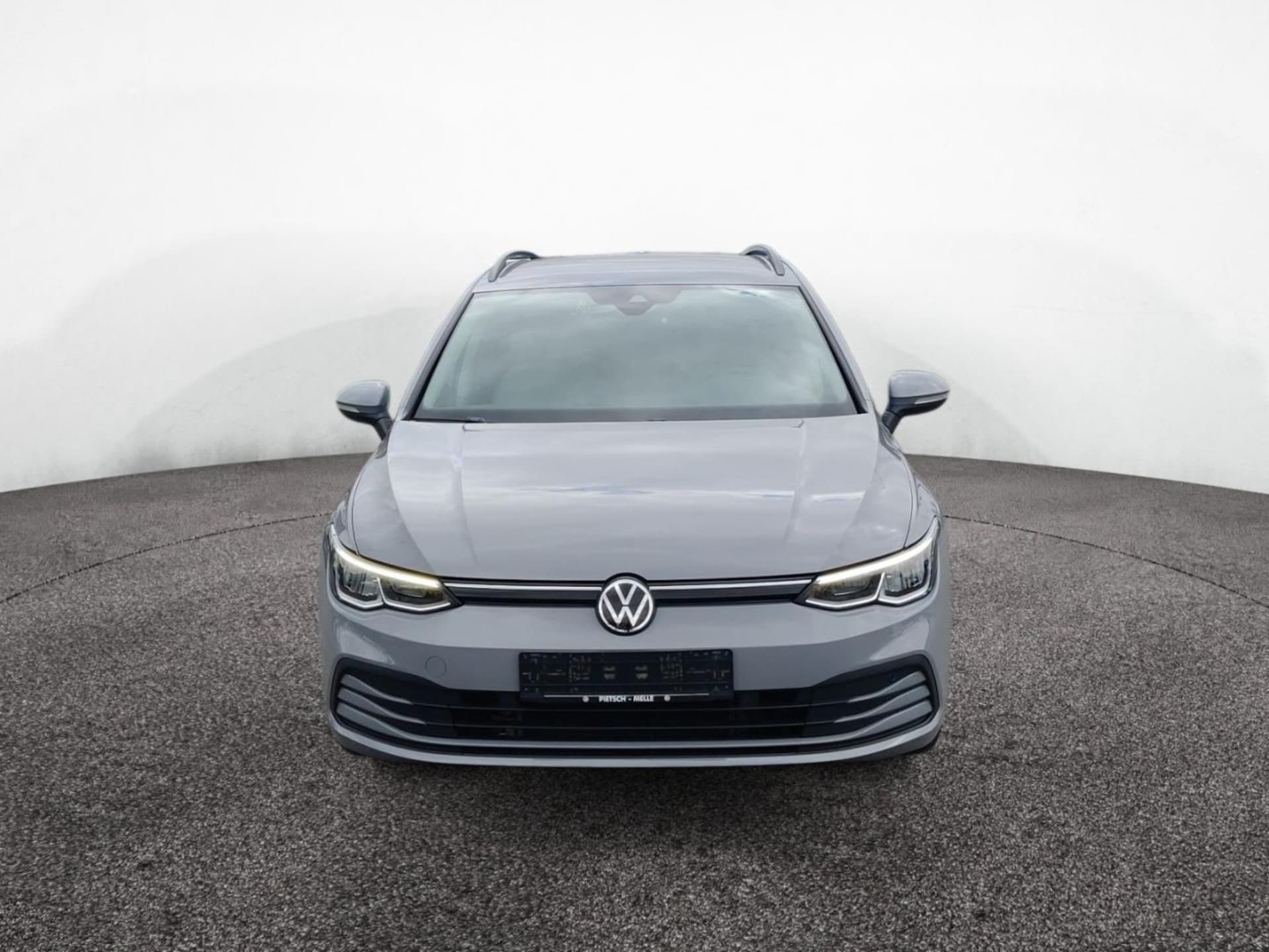 Volkswagen Golf Variant Life