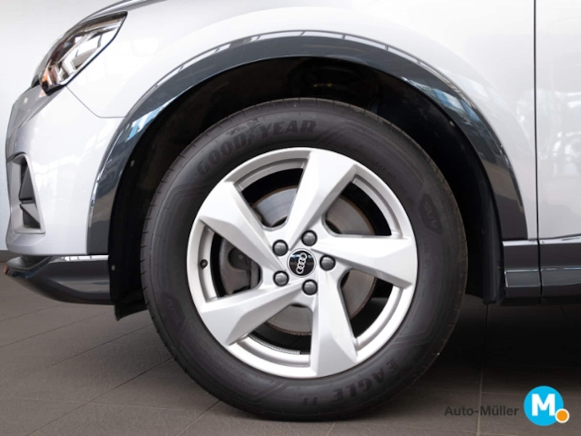 Audi Q3 SUV advanced