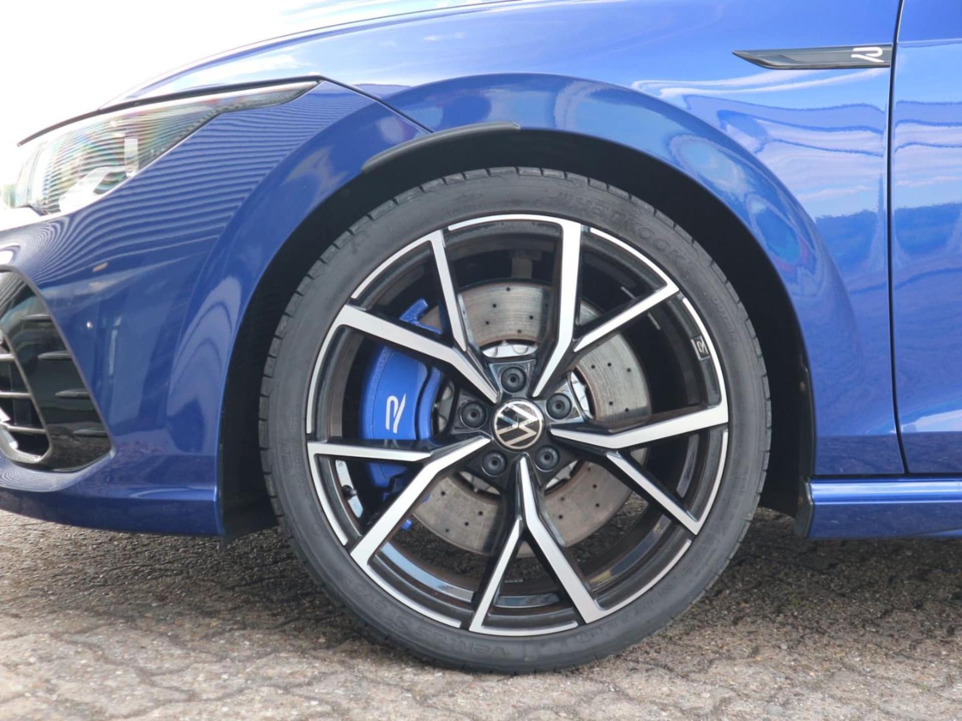 Volkswagen Golf R