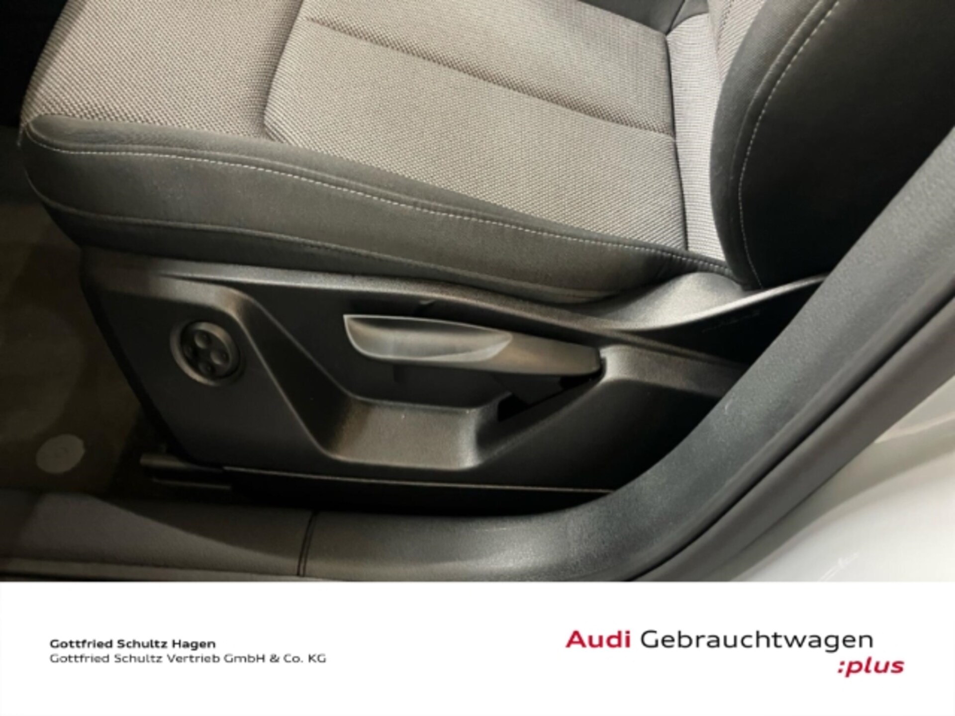 Audi Q2 S line