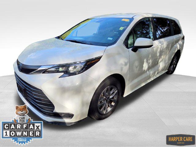 2025 Toyota Sienna