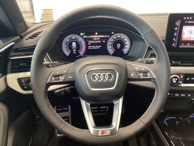 Image about Audi A4 Avant S line 40 TDI quattro S tronic