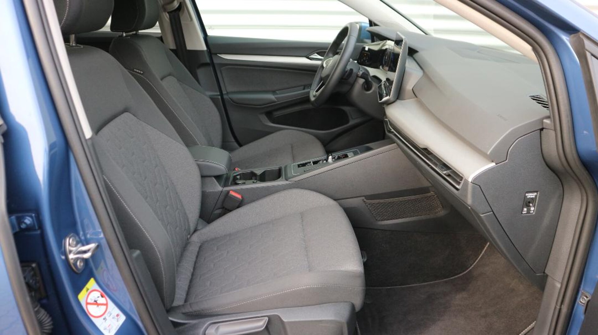 Volkswagen Golf Life