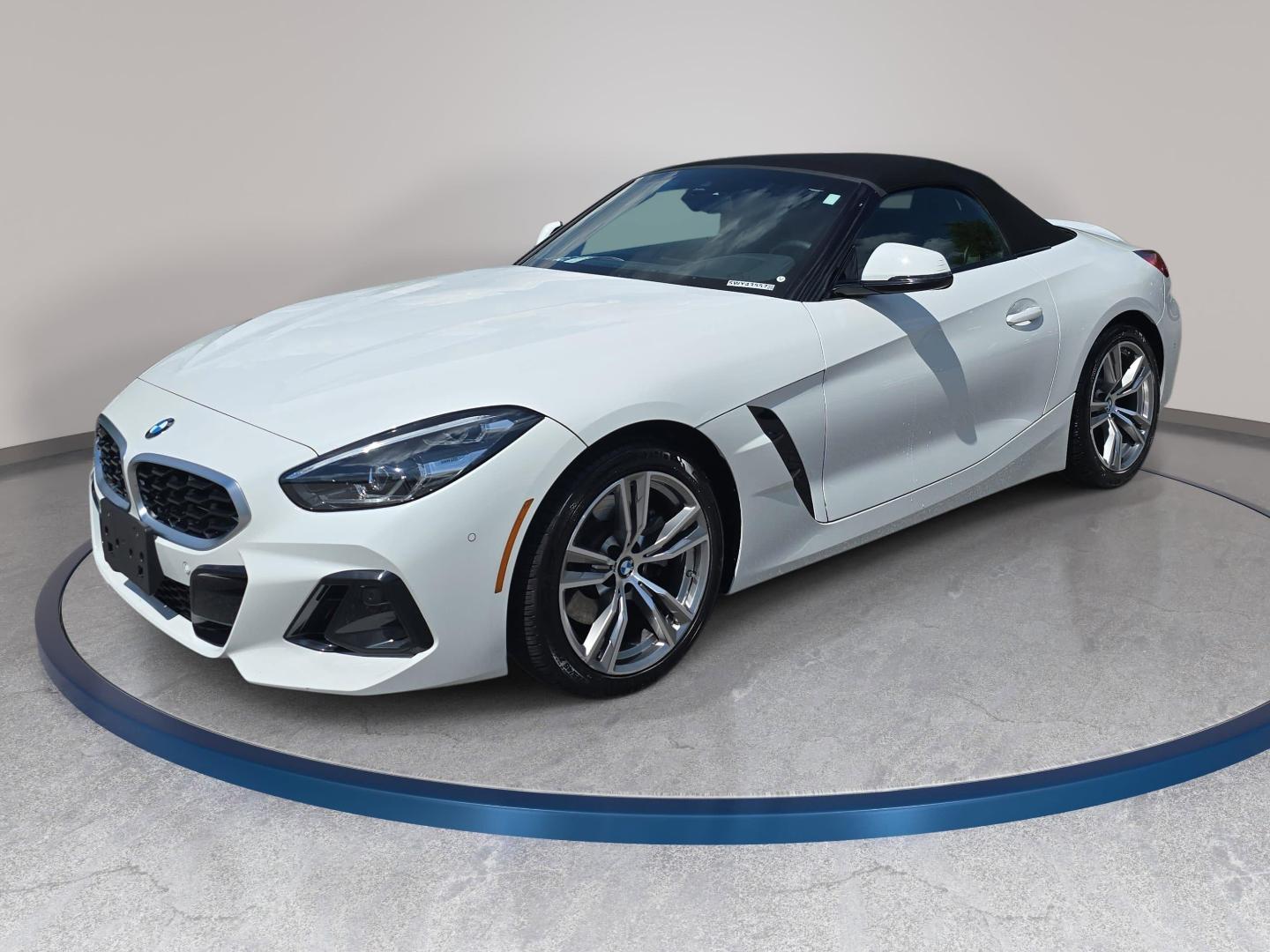2025 BMW Z4 sDrive30i's photo