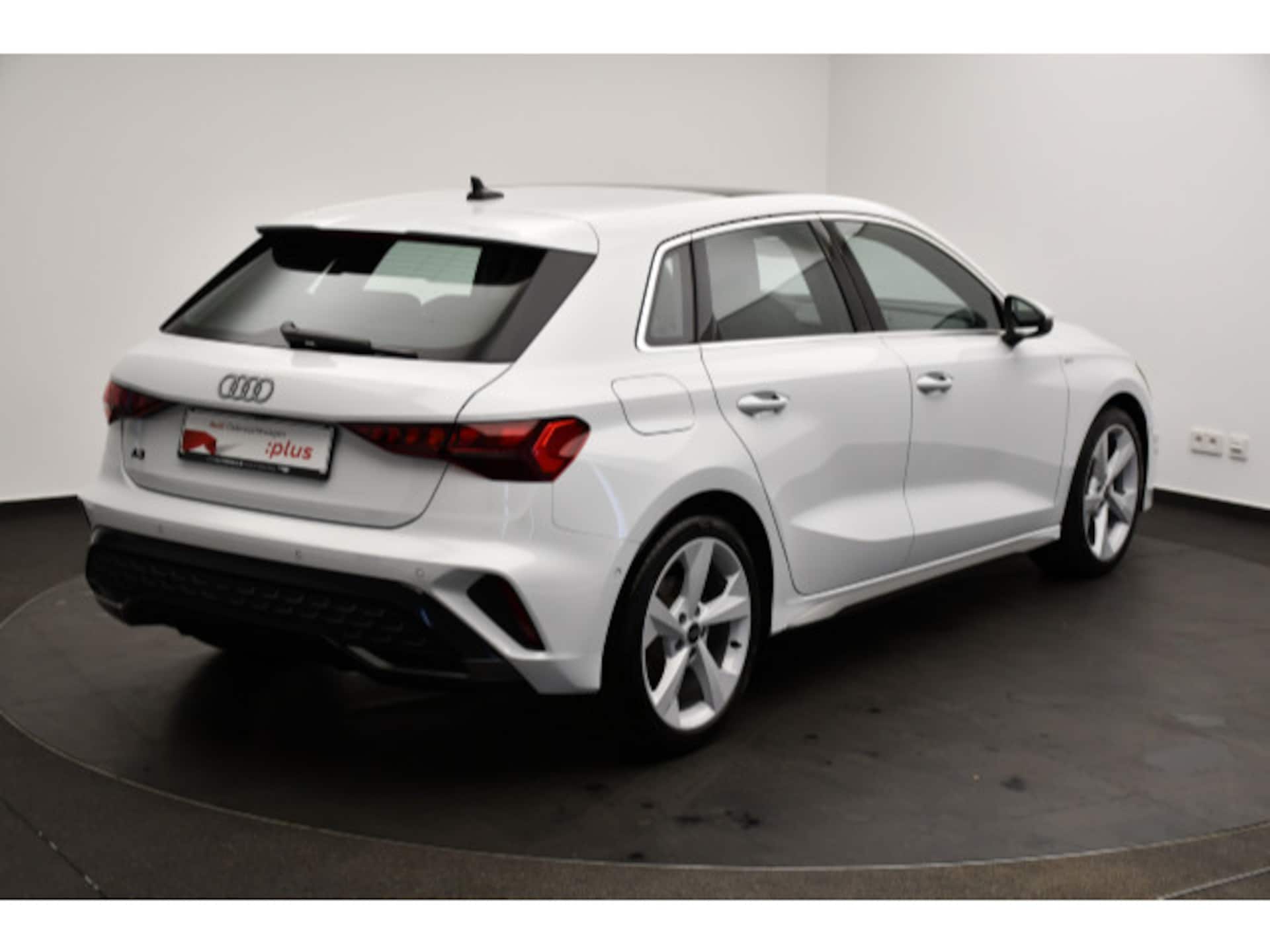 Audi A3 Sportback S line