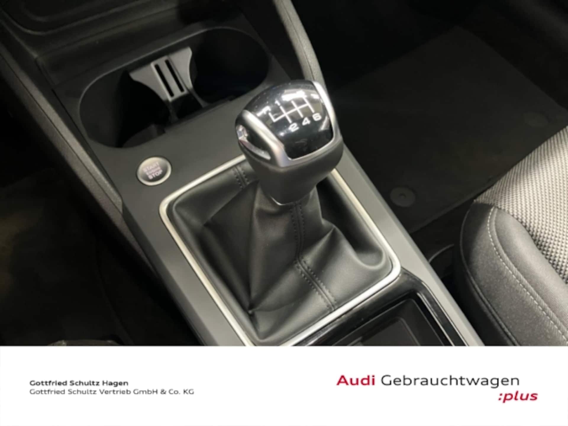 Audi Q2 S line