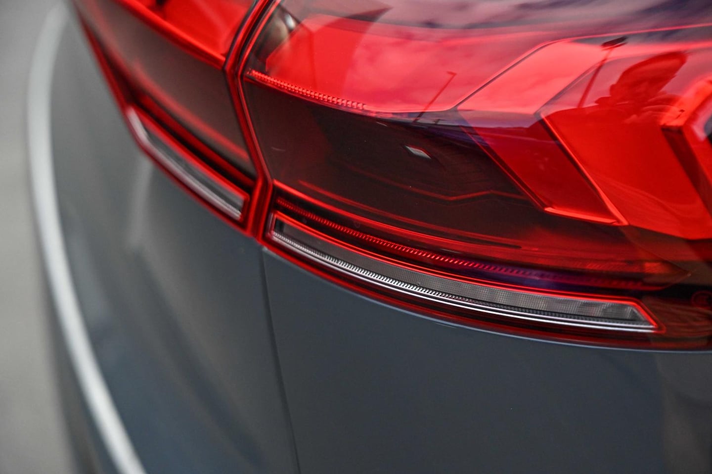 Image about Audi Q6 SUV e-tron e-tron quattro