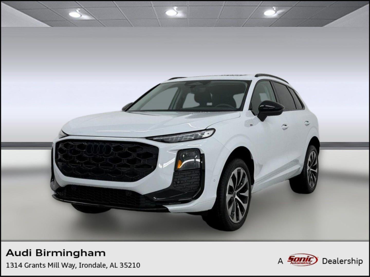 2026 Audi Q3 S line quattro's photo