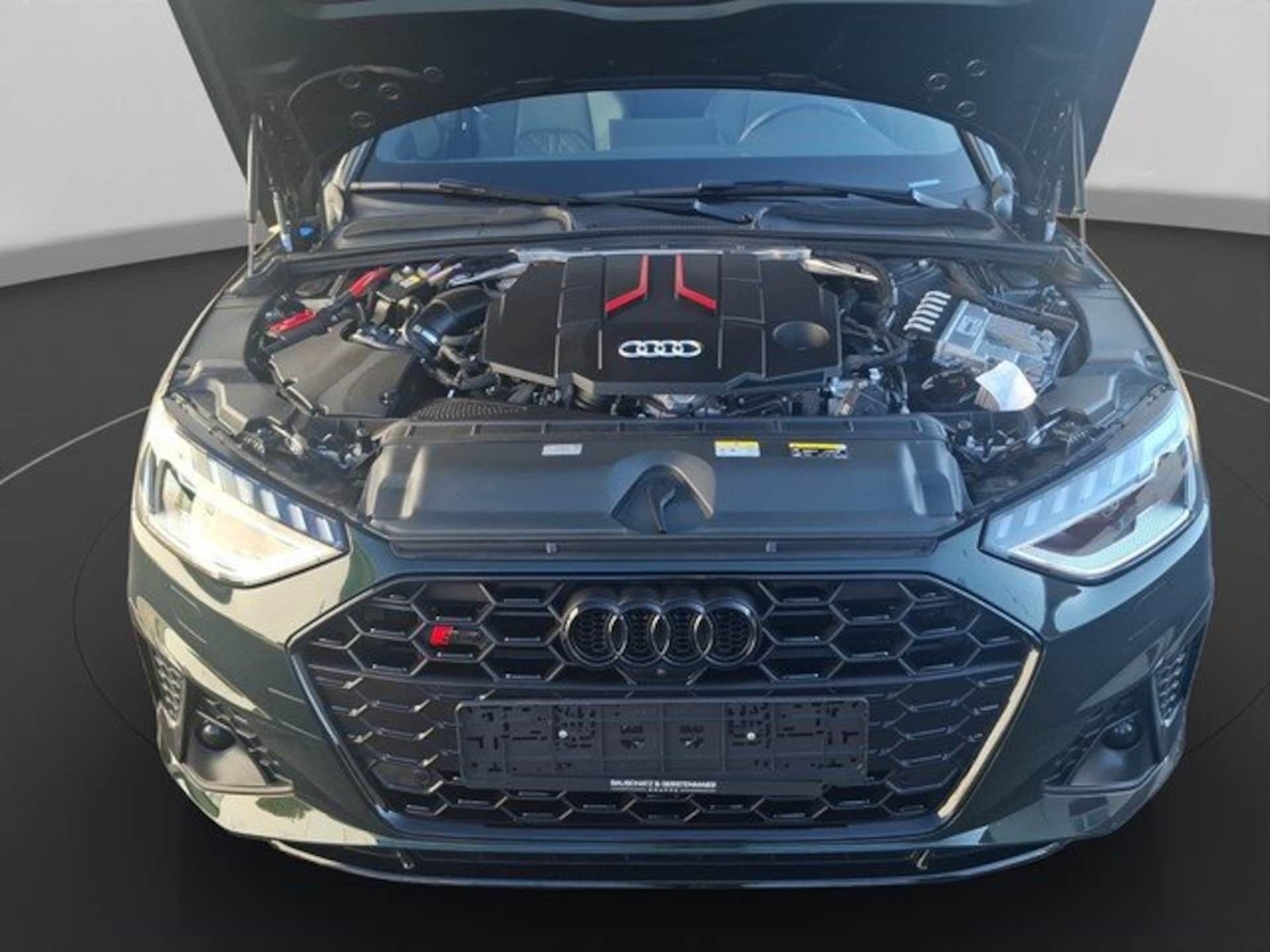 Audi S4 Avant