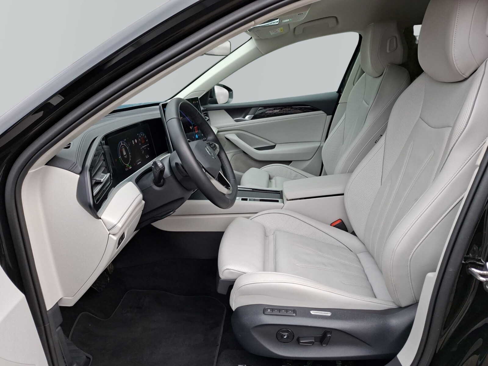 Volkswagen Passat – Bild 8