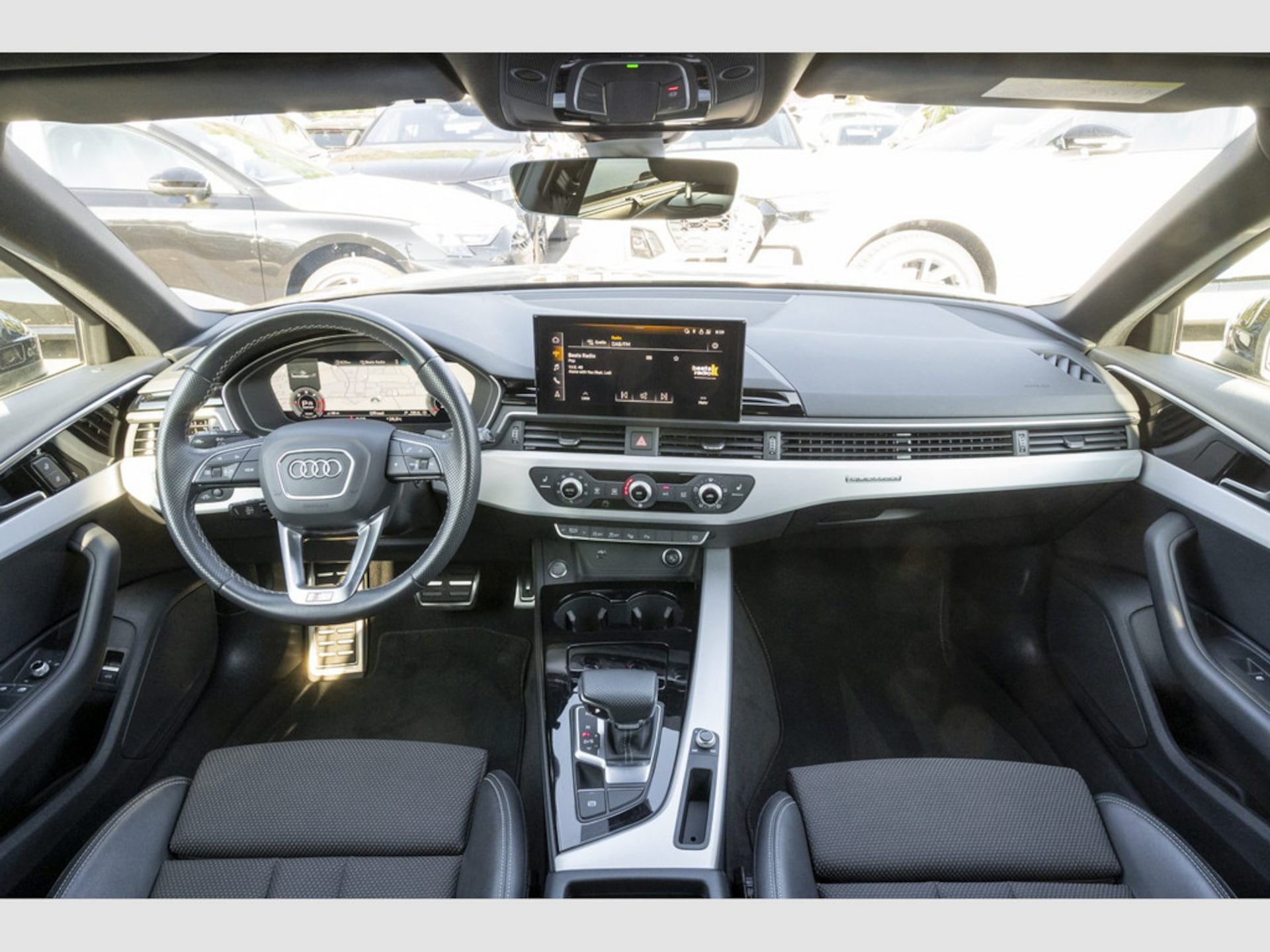 Audi A4 Avant S line
