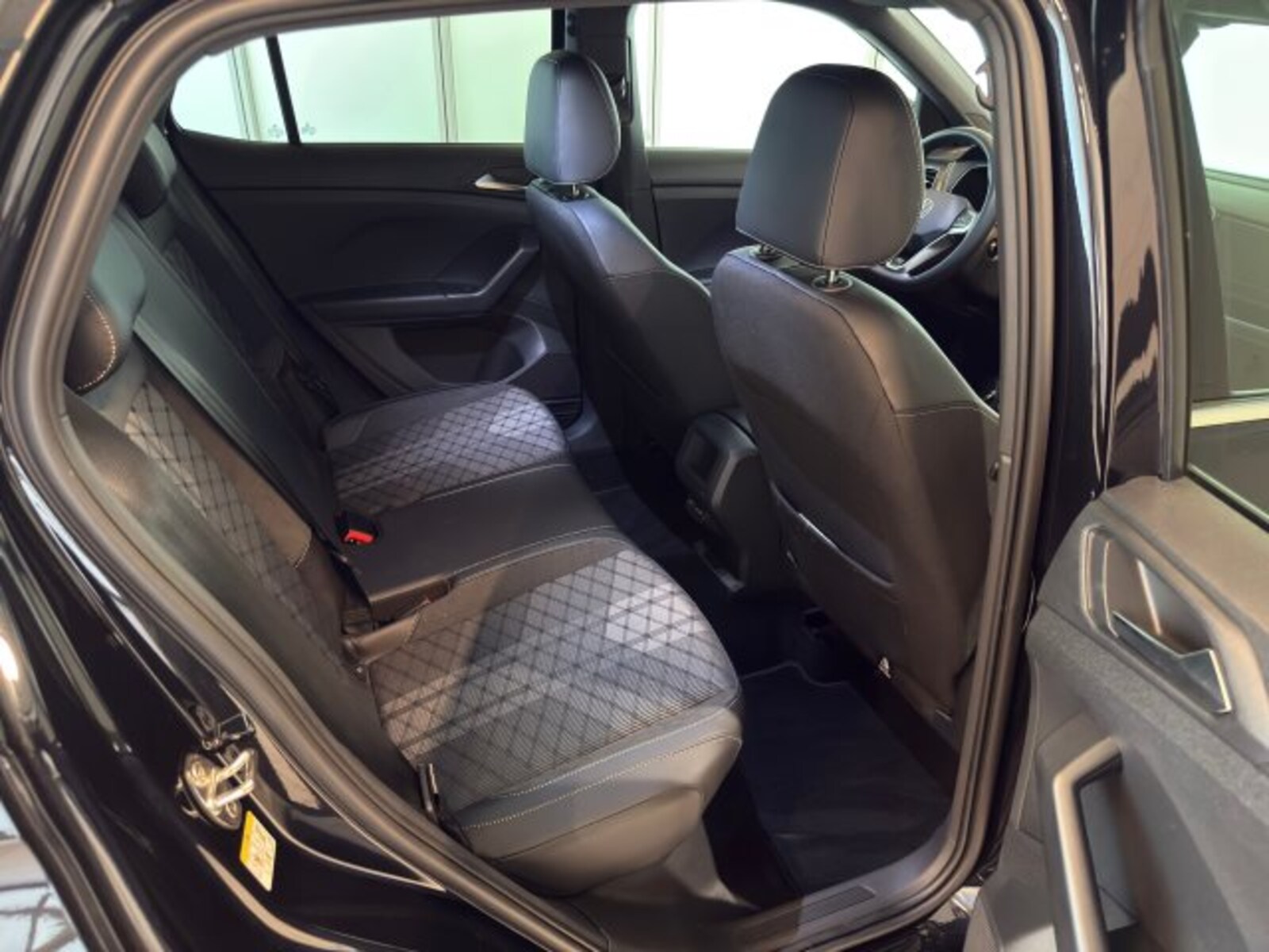 Volkswagen T-Cross – Bild 20
