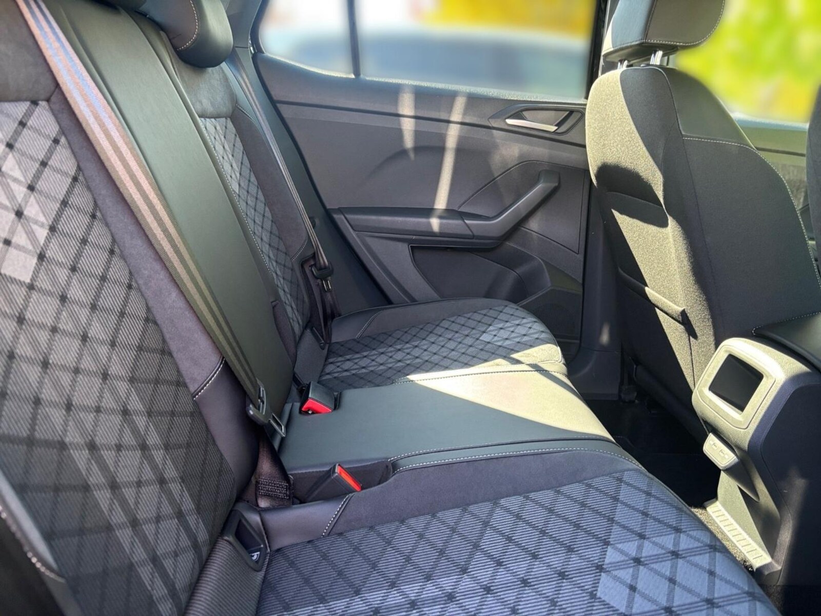 Volkswagen T-Cross – Bild 14