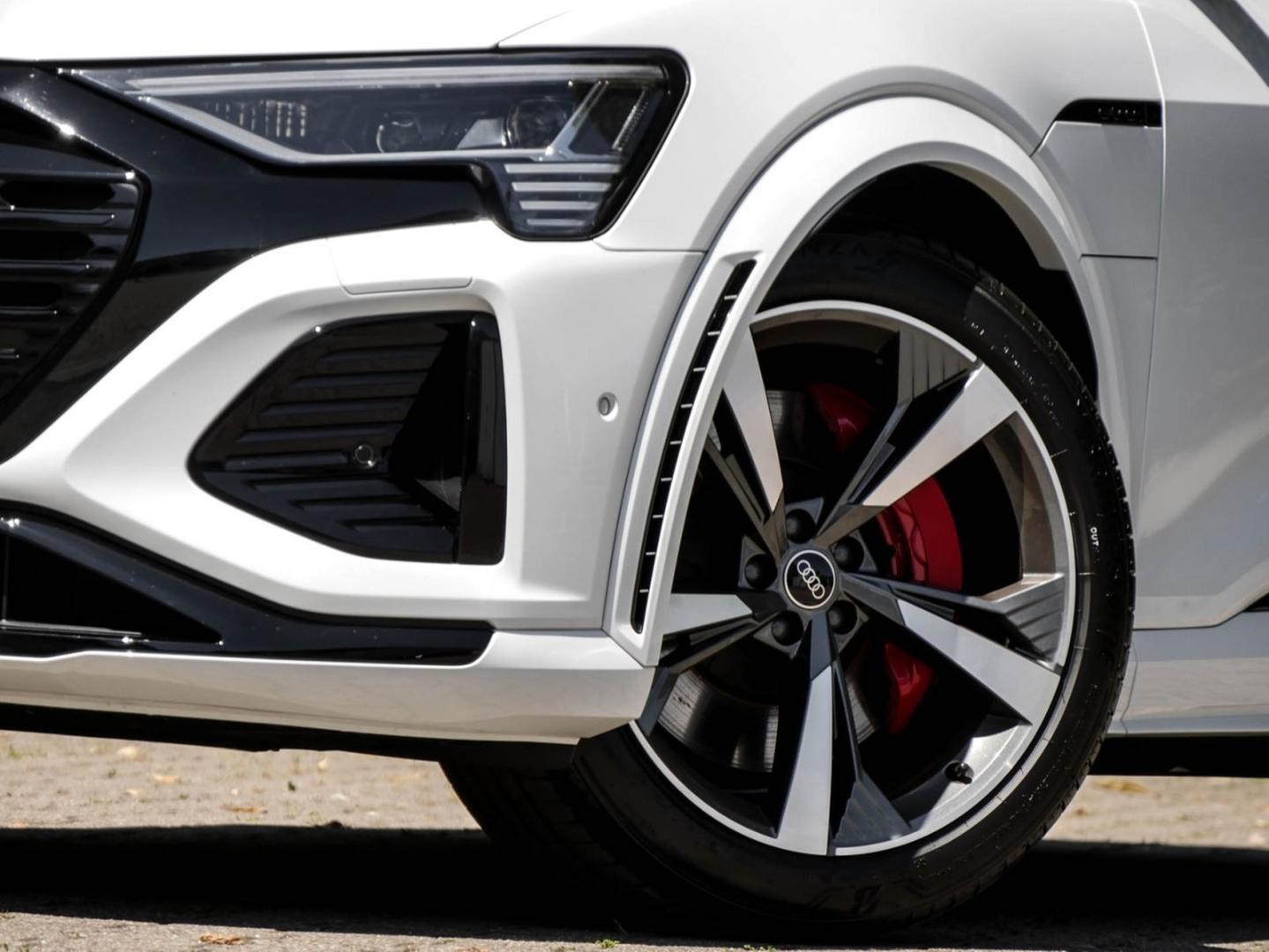 Image about Audi SQ8 Sportback e-tron e-tron quattro