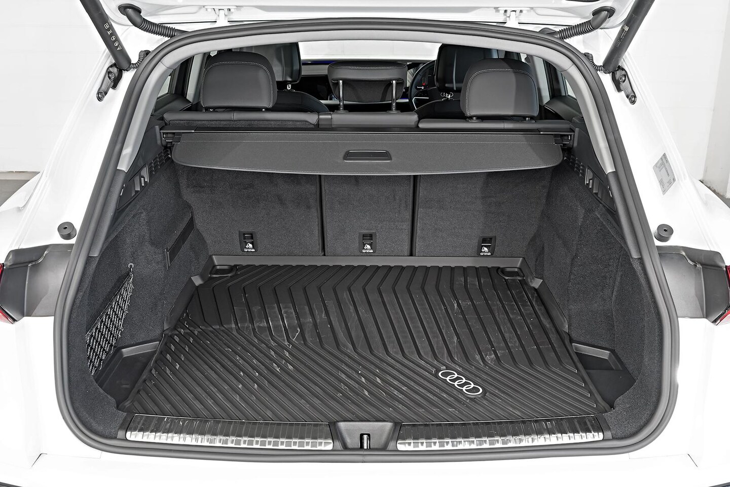 Image about Audi Q5 SUV TDI quattro 150 kW
