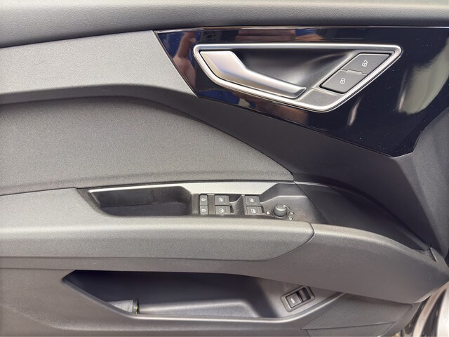 Image about Audi Q4 Sportback e-tron 35 e-tron