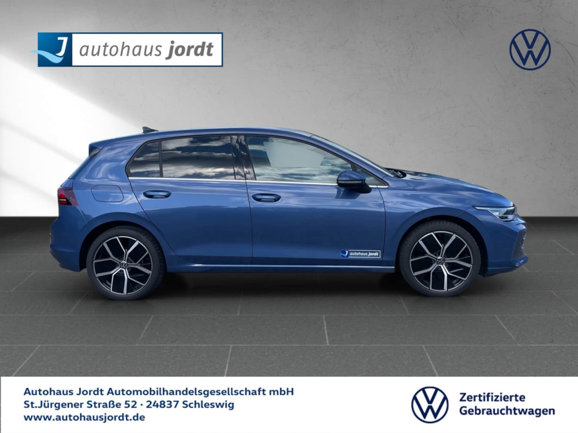 Volkswagen Golf Style