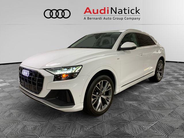 2023 Audi Q8 Premium Plus