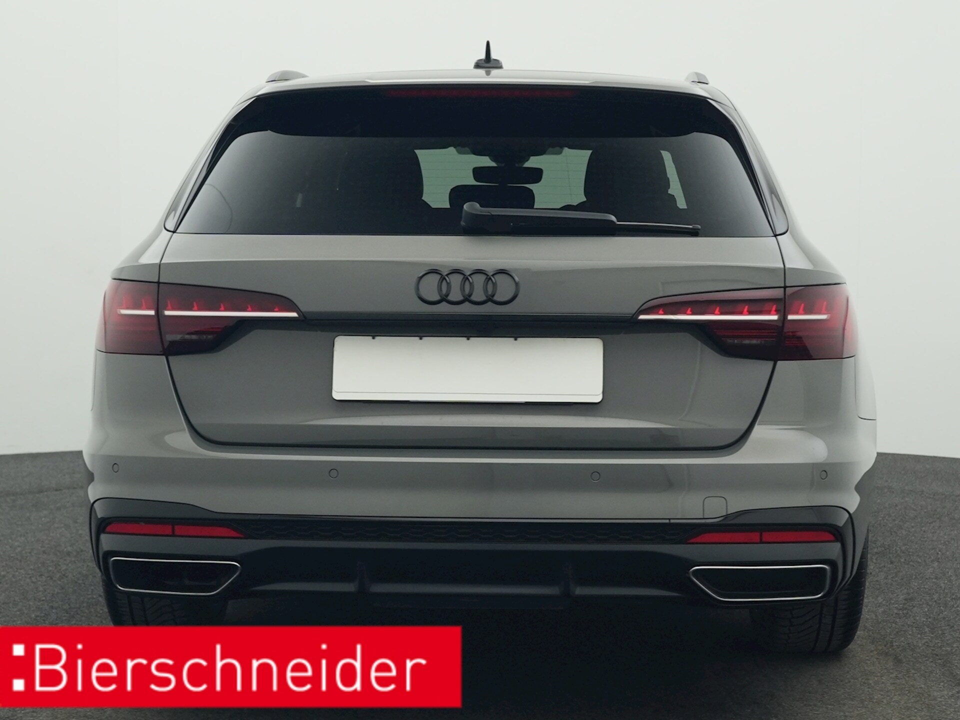 Audi A4 Avant S line