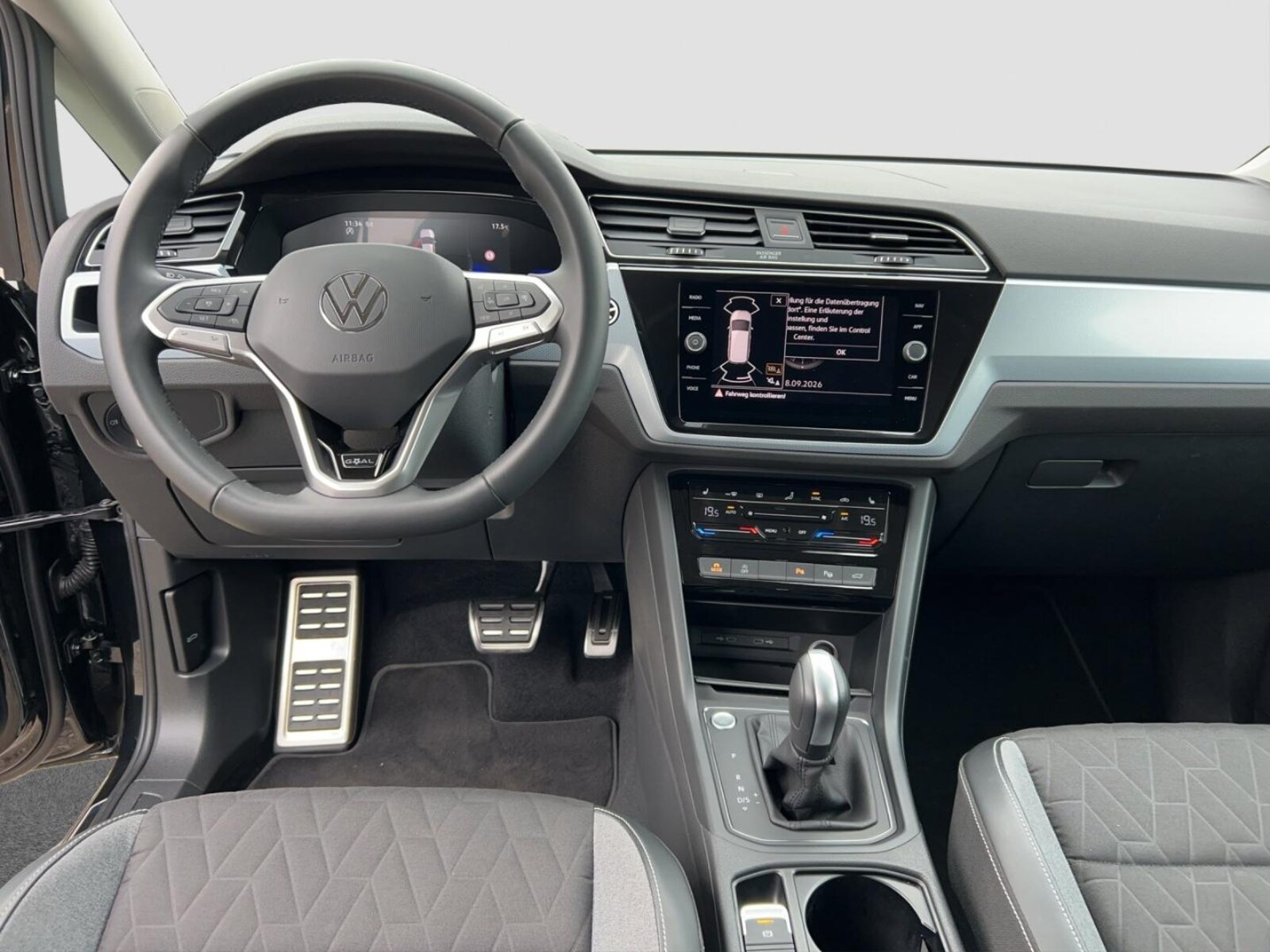 Volkswagen Touran – Bild 19