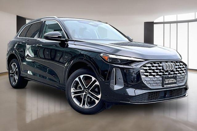 Photo of 2025 Audi Q5