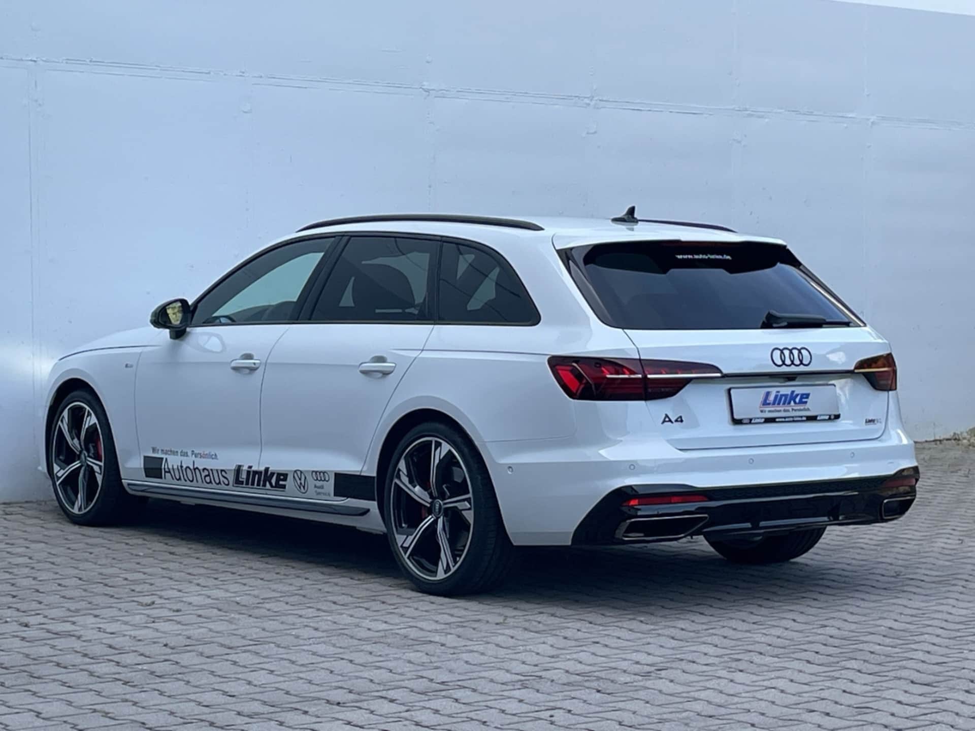 Audi A4 Avant S line