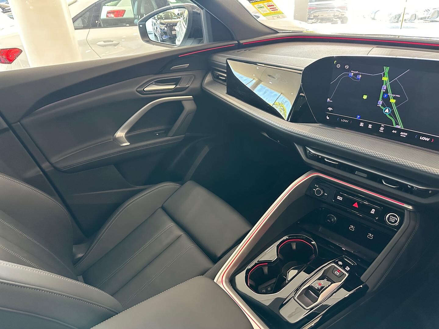 Image about Audi Q5 SUV TDI quattro 150 kW sport