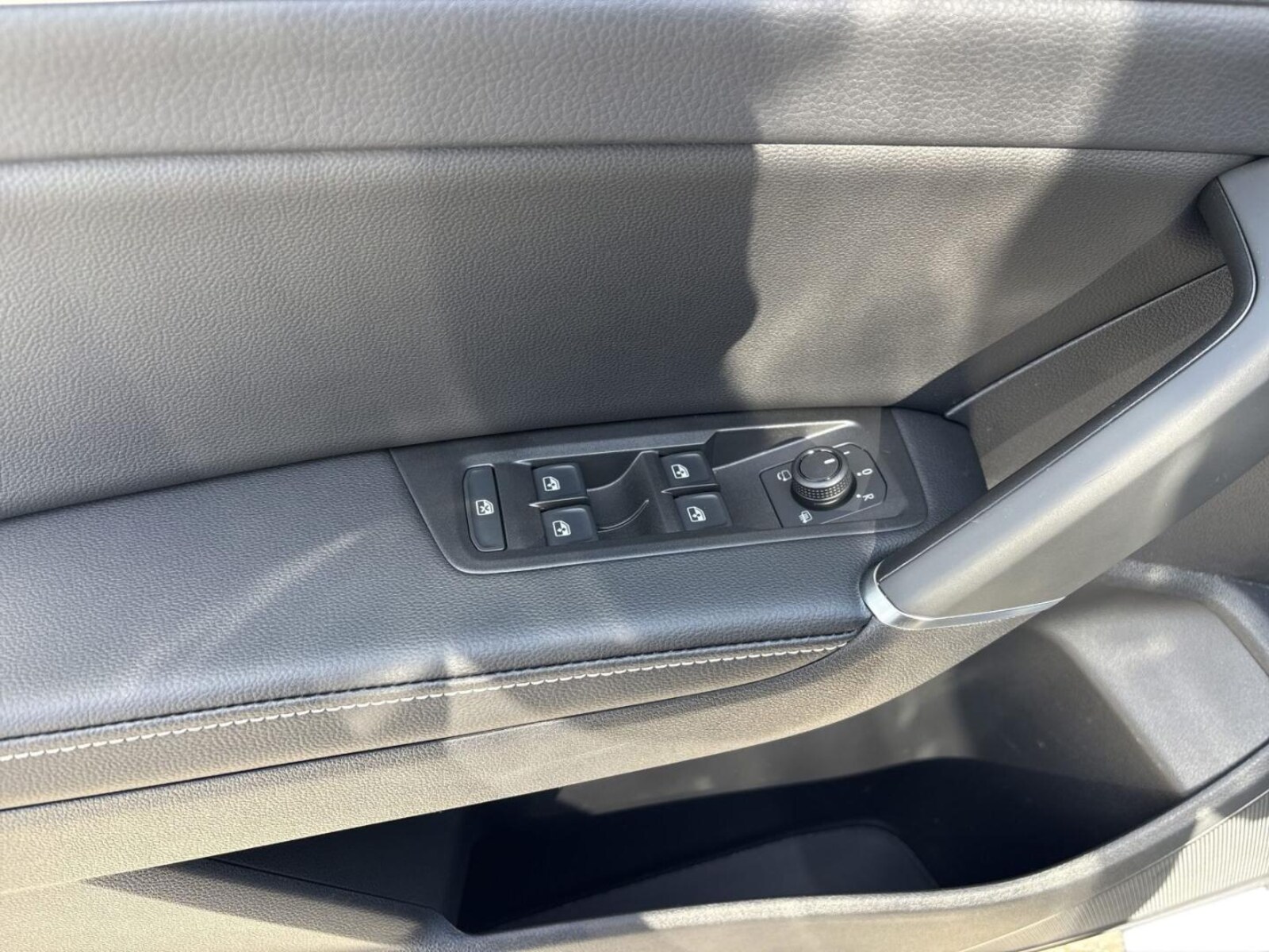 Volkswagen Touran – Bild 12