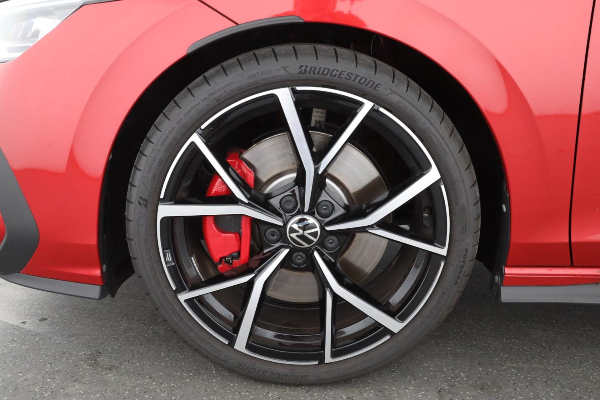Volkswagen Golf GTI