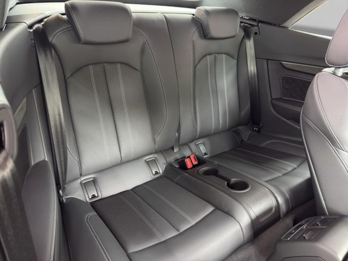 Bild über Audi S5 Cabriolet TFSI quattro tiptronic - für weitere Informationen kontaktieren Sie den Audi Partner