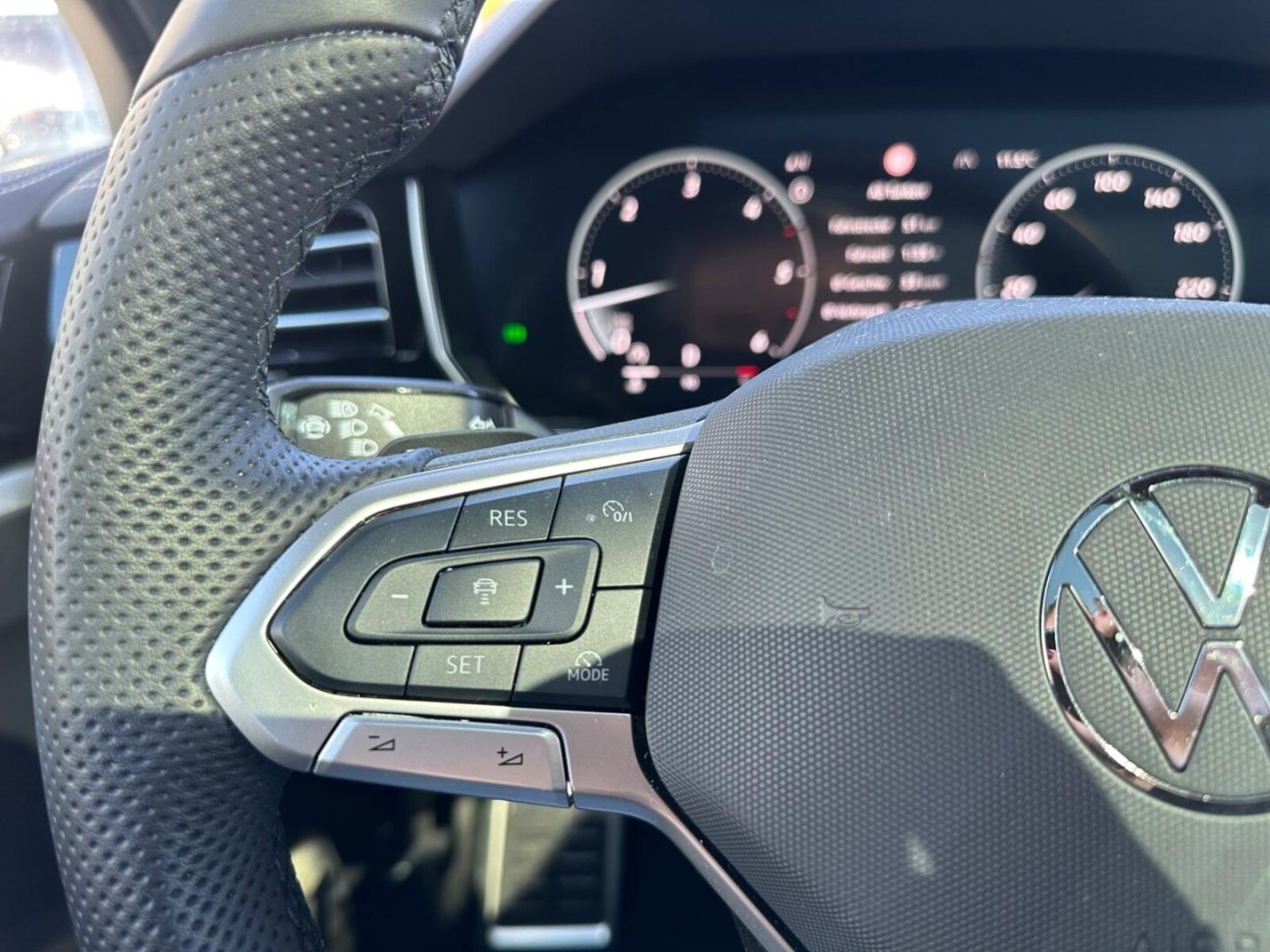 Volkswagen Touareg – Bild 19