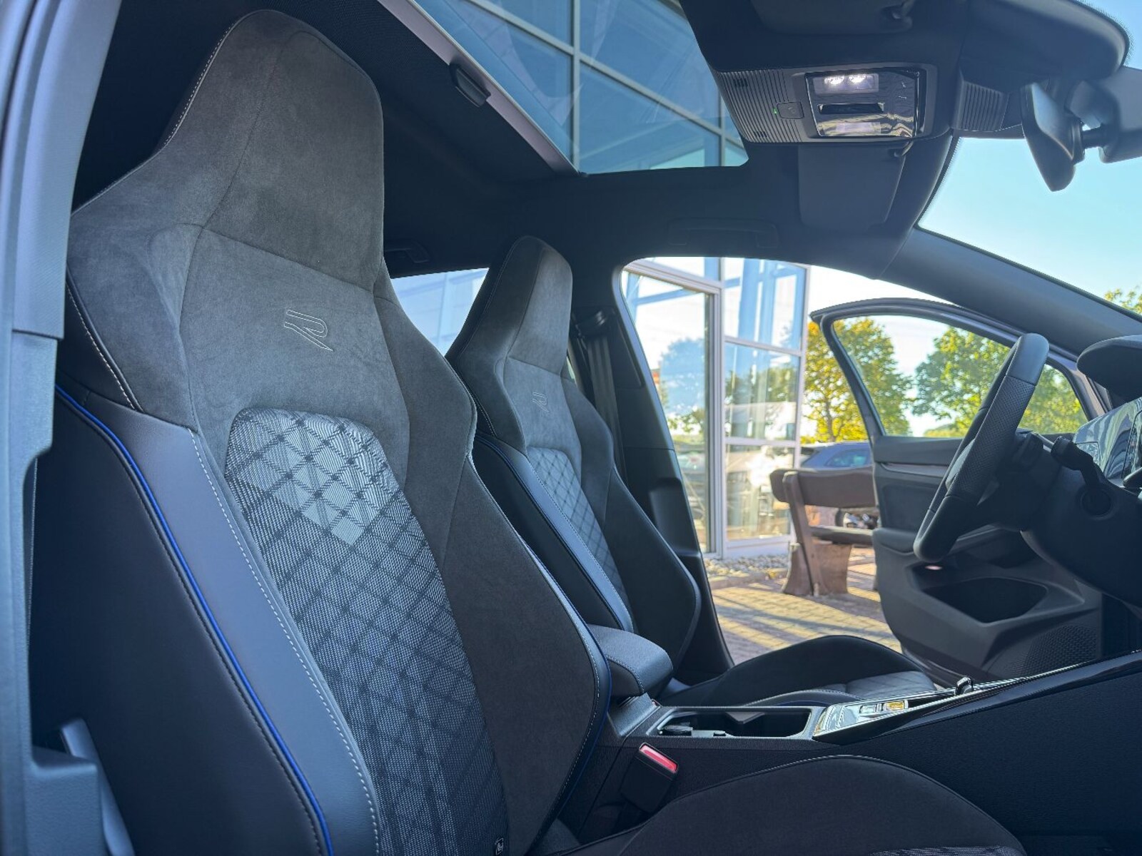 Volkswagen Golf – Bild 10