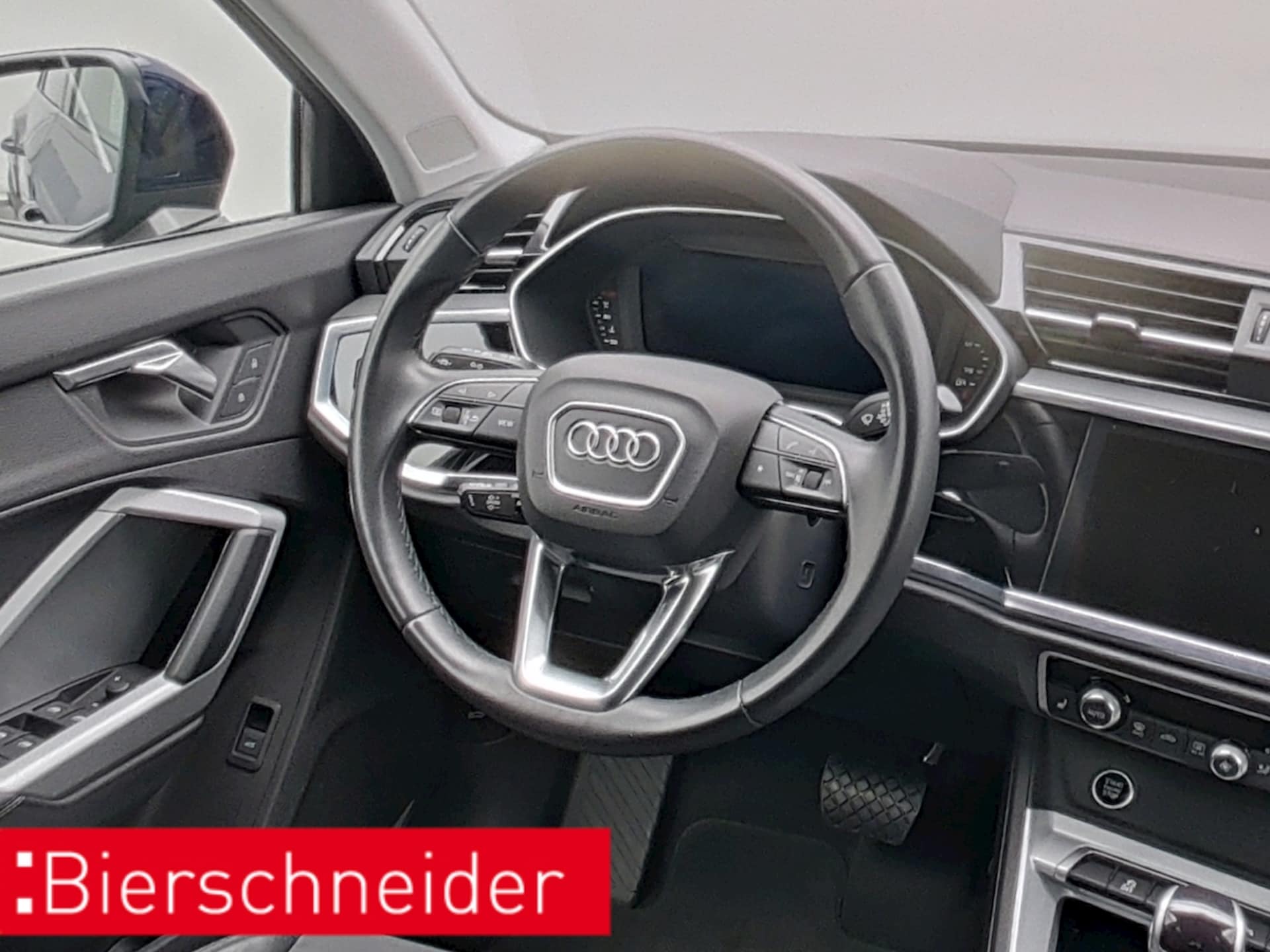 Audi Q3 SUV S line