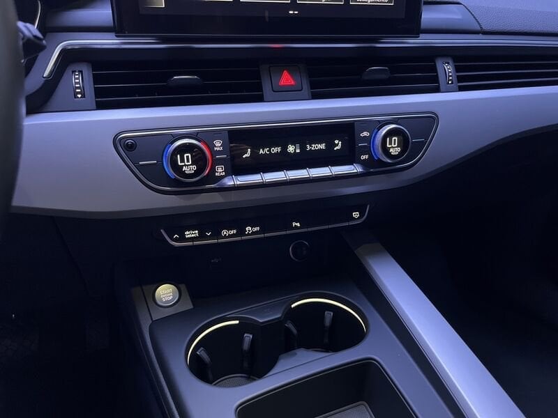 Image about Audi A4 Avant Business Advanced 35 TDI 120 kW (163 PS) S tronic