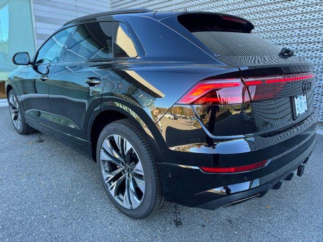 2026 Audi Q8