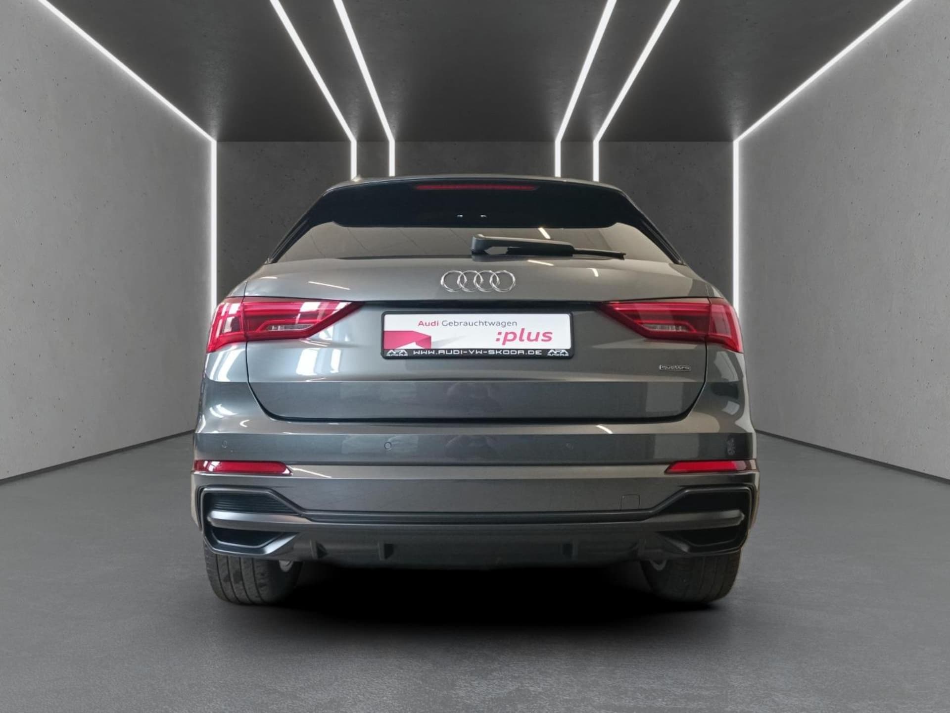 Audi Q3 SUV S line