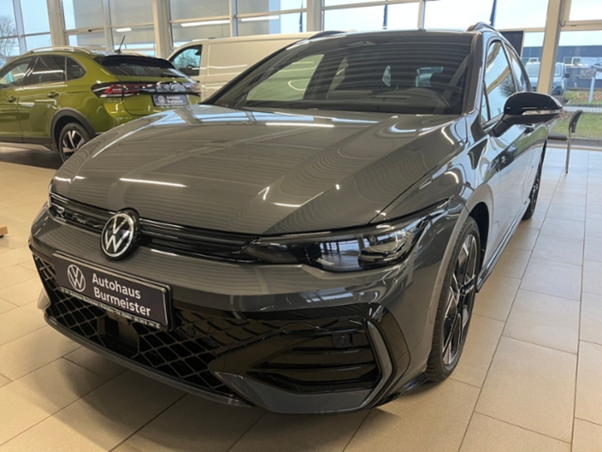 Volkswagen Golf Variant R-Line
